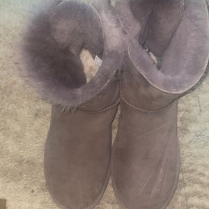 Girl UGG boots 👢